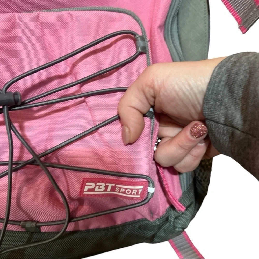 EUC - Pottery Barn Teen Backpack - FREE Embroidery Included
